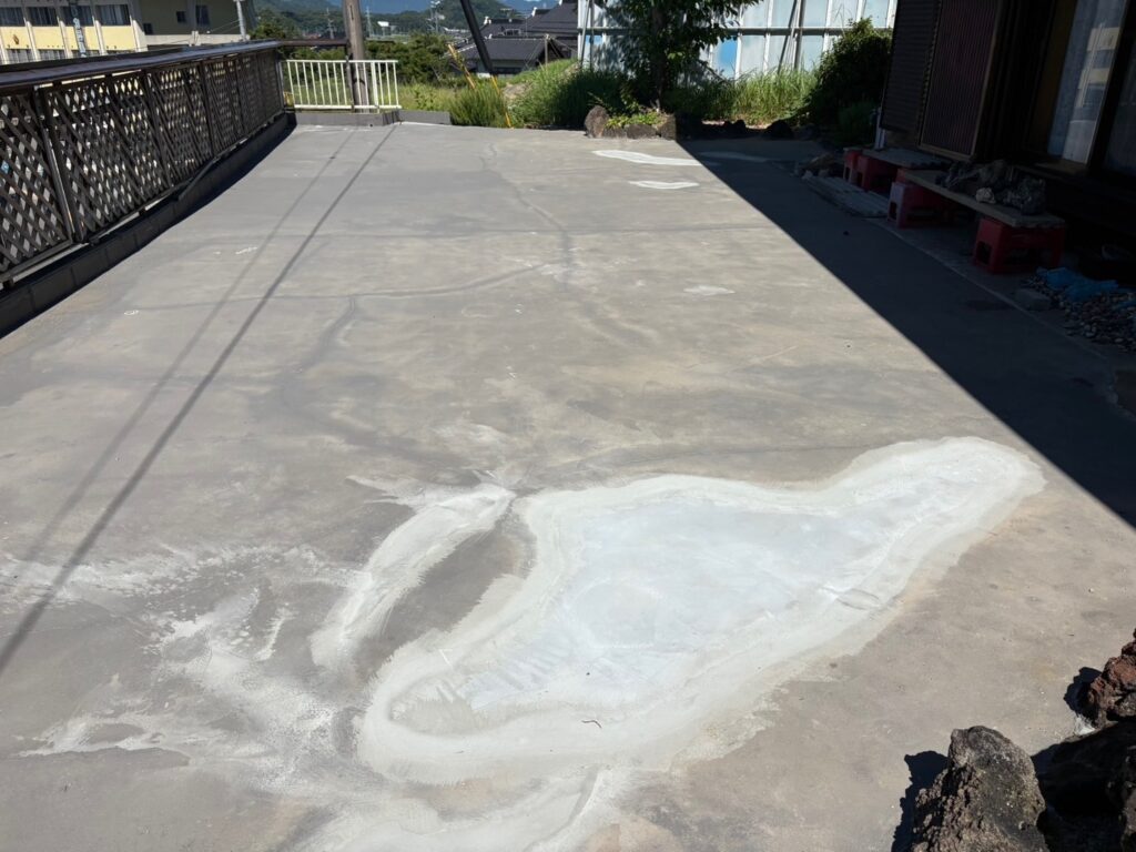 ウレタン塗装防水ビフォー